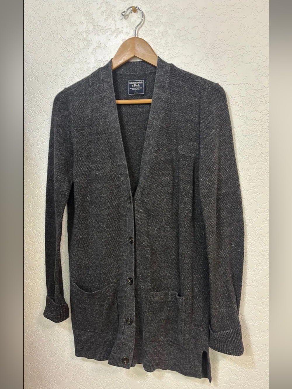Abercrombie & Fitch Long Sleeve Button Long Cardigan, Gray, 2 front pockets
